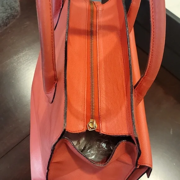 Pink Leather Handbag - Picture 7 of 12